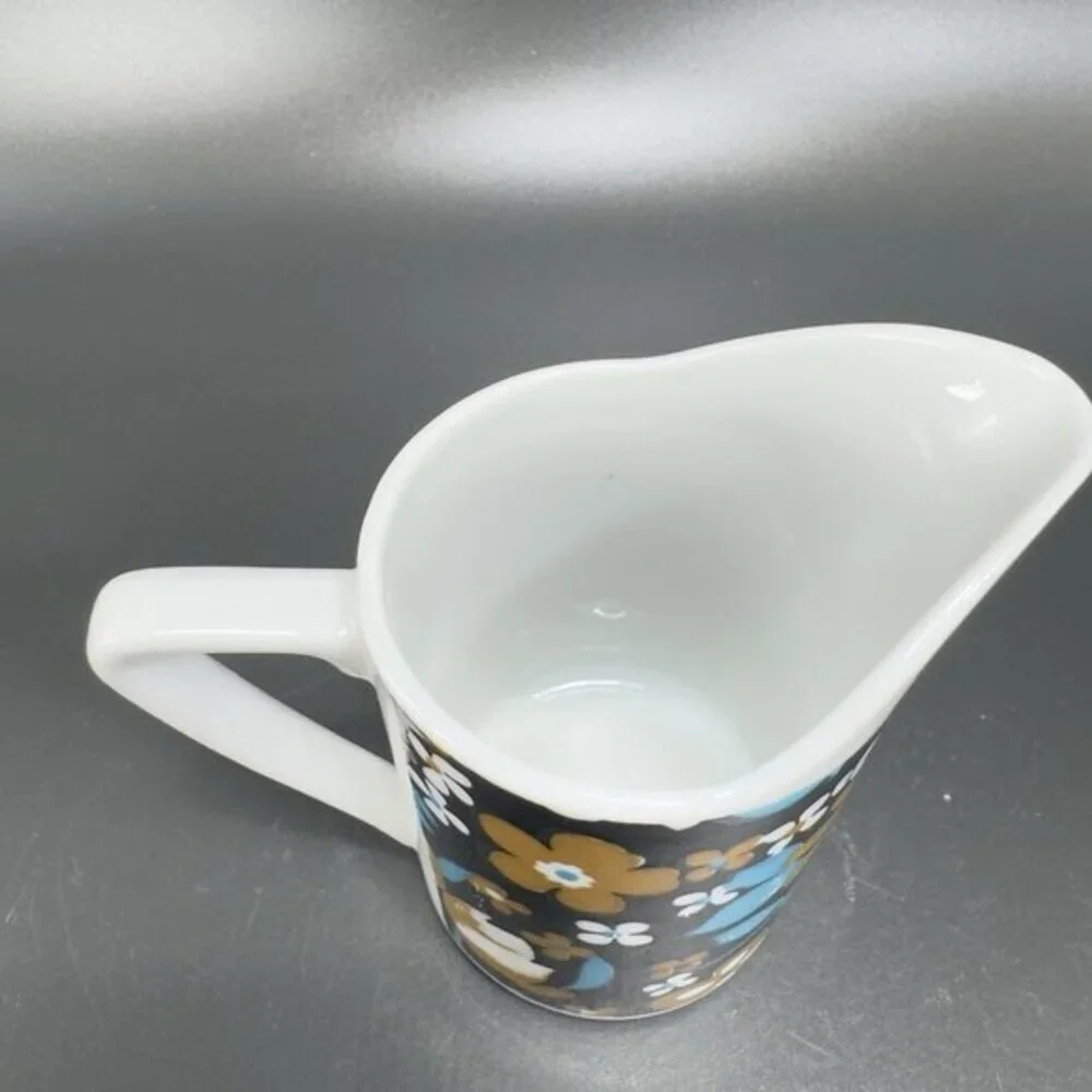 Vintage Royal Crown Mexican Fiesta By Kitty Small Porcelain Pitcher Creamer VTG‎